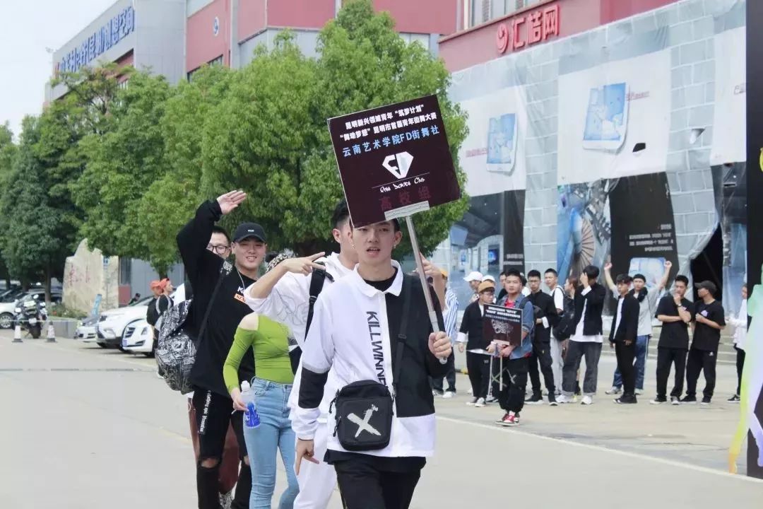 江南体育网页版-包含青年观众受伤！热火战胜爵士，取得连胜的词条